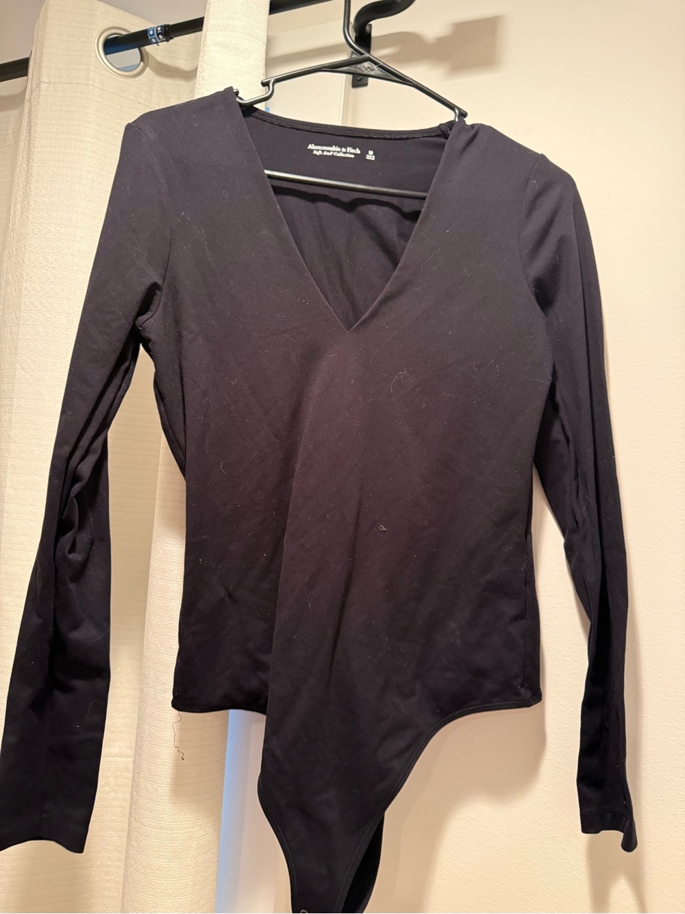 Abercrombie & Fitch Black Long-Sleeve V-Neck Bodysuit